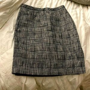 Banana republic fully lined skirt